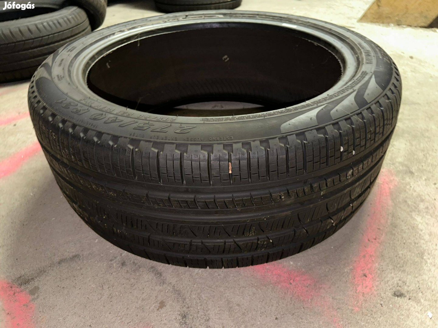 275/40R21 107V Pirelli négyévszak [1db]